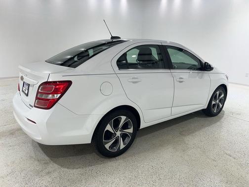 Summit White 2020 Chevrolet Sonic FWD Sedan Premier