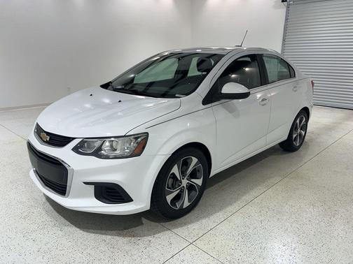 Summit White 2020 Chevrolet Sonic FWD Sedan Premier