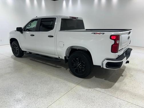 Summit White 2026 Chevrolet Silverado 1500 Custom
