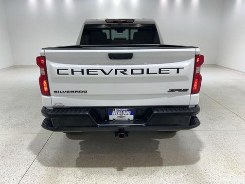 Summit White 2024 Chevrolet Silverado 1500 ZR2