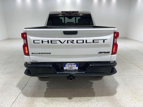 Summit White 2024 Chevrolet Silverado 1500 ZR2