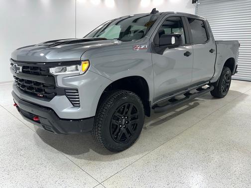 Sterling Gray Metallic 2026 Chevrolet Silverado 1500 LT Trail Boss