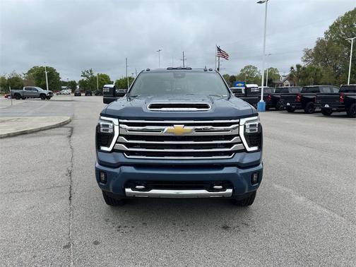 2025 Chevrolet Silverado 2500 High Country