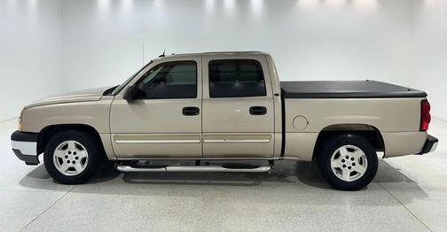 Sandstone Metallic 2005 Chevrolet Silverado 1500 LT Crew Cab
