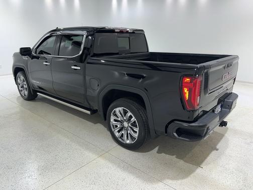 Onyx Black 2023 GMC Sierra 1500 Denali