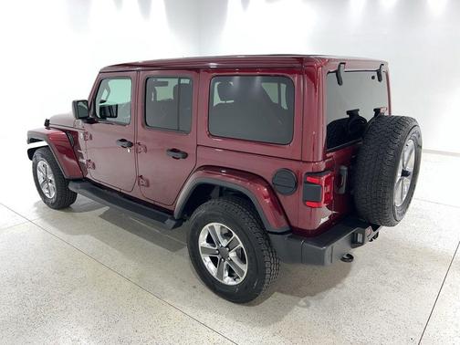 Snazzberry Pearlcoat 2021 Jeep Wrangler Unlimited Sahara