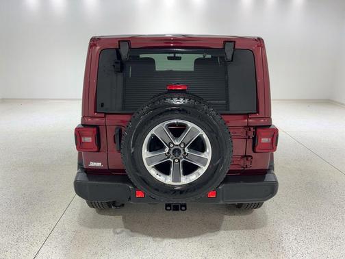 Snazzberry Pearlcoat 2021 Jeep Wrangler Unlimited Sahara