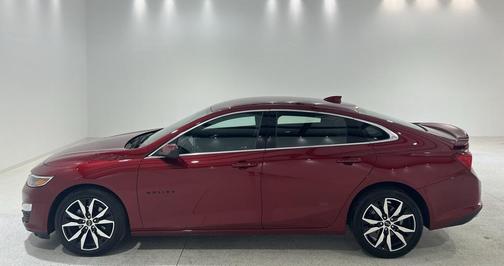 2023 Chevrolet Malibu FWD RS