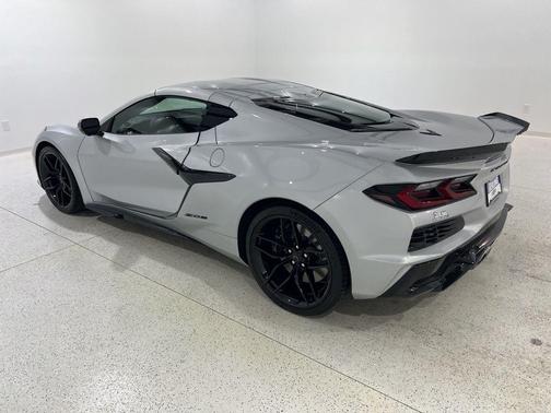 Blade Silver Metallic 2026 Chevrolet Corvette Z06