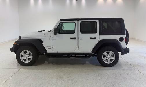 Bright White Clearcoat 2021 Jeep Wrangler Sport