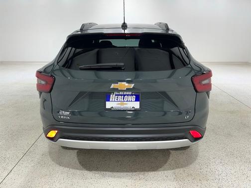 Cypress Gray 2026 Chevrolet Trax LT