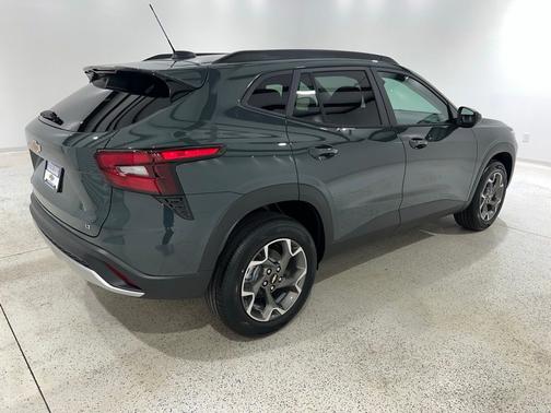 Cypress Gray 2026 Chevrolet Trax LT
