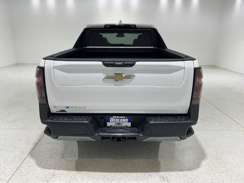 Summit White 2025 Chevrolet Silverado EV LT
