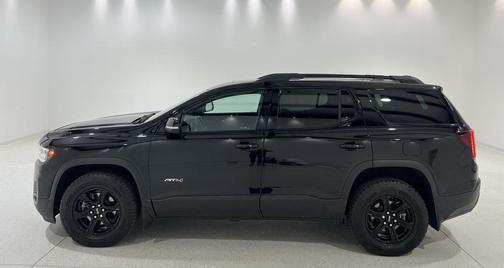 2023 GMC Acadia AWD AT4