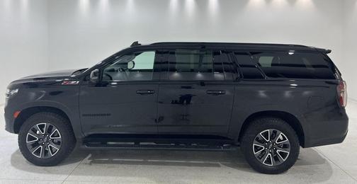 2023 Chevrolet Suburban 4WD Z71