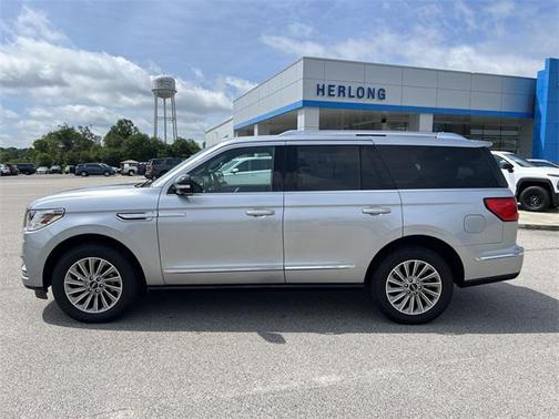 2020 Lincoln Navigator Standard