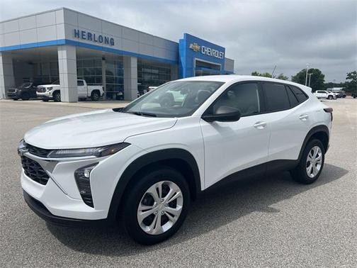 2024 Chevrolet Trax LS