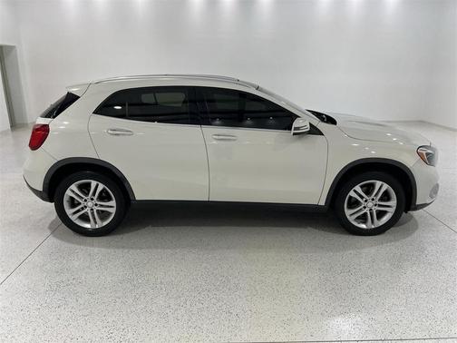2018 Mercedes-Benz GLA 250 Base