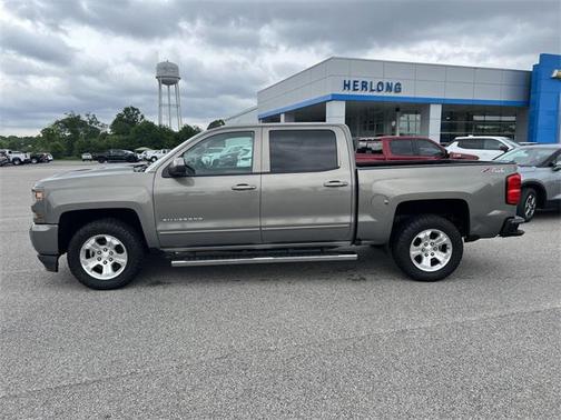 2017 Chevrolet Silverado 1500 2LT