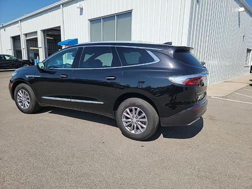2024 Buick Enclave Essence FWD