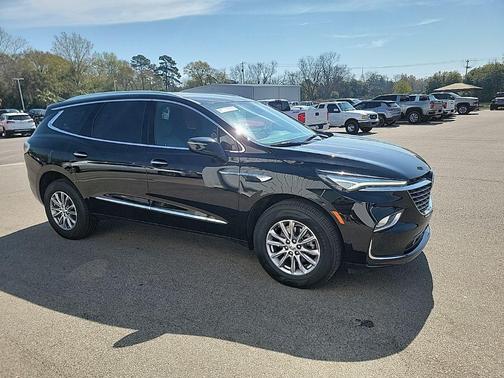 2024 Buick Enclave Essence FWD