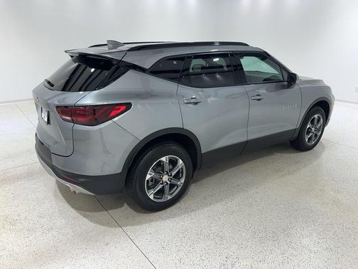 Sterling Gray Metallic 2024 Chevrolet Blazer 2LT