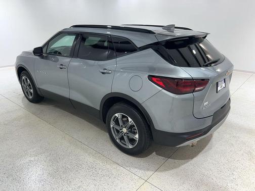 Sterling Gray Metallic 2024 Chevrolet Blazer 2LT