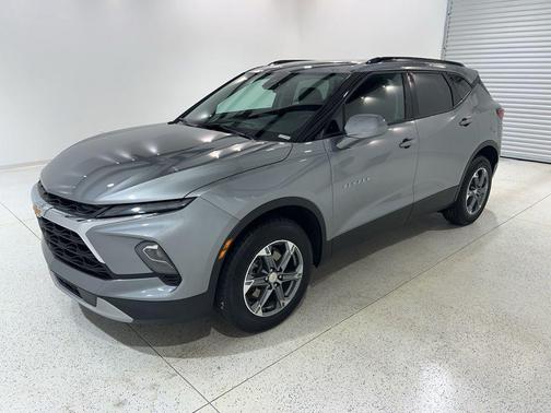 Sterling Gray Metallic 2024 Chevrolet Blazer 2LT