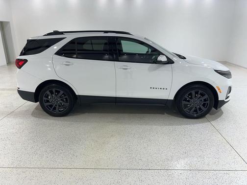 Summit White 2024 Chevrolet Equinox FWD RS