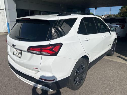 Summit White 2024 Chevrolet Equinox FWD RS