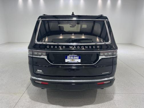2023 Jeep Grand Wagoneer Series III 4x4
