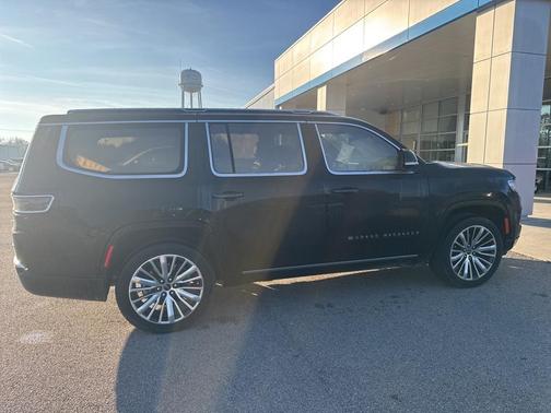 2023 Jeep Grand Wagoneer Series III 4x4