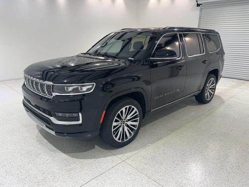 2023 Jeep Grand Wagoneer Series III 4x4