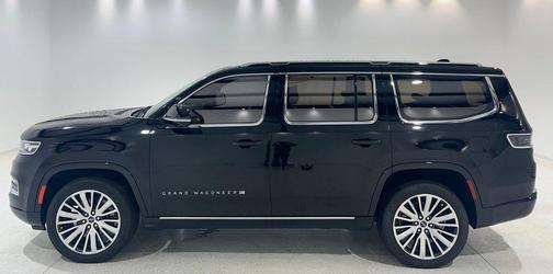 2023 Jeep Grand Wagoneer Series III 4x4