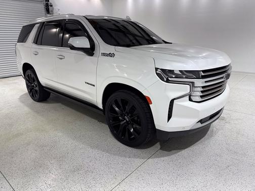 Iridescent Pearl Tricoat 2021 Chevrolet Tahoe High Country