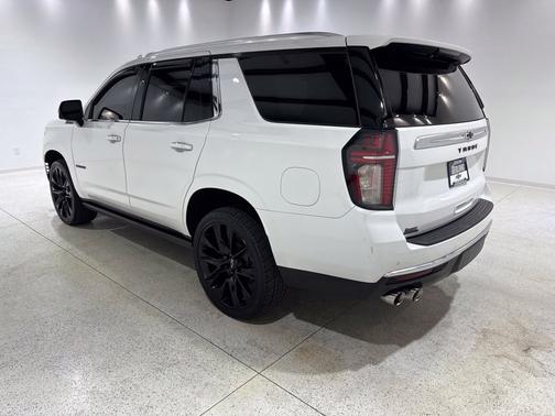 Iridescent Pearl Tricoat 2021 Chevrolet Tahoe High Country