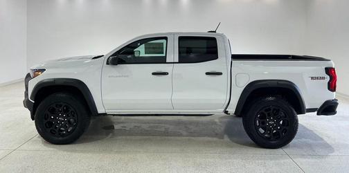 Summit White 2026 Chevrolet Colorado Trail Boss