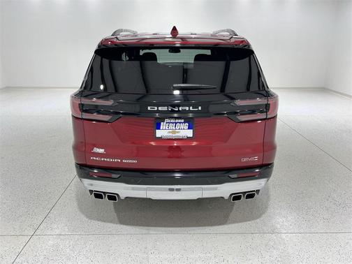 2024 GMC Acadia Denali