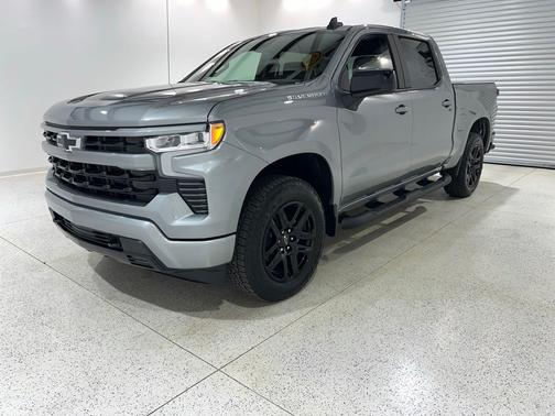 Sterling Gray Metallic 2026 Chevrolet Silverado 1500 RST