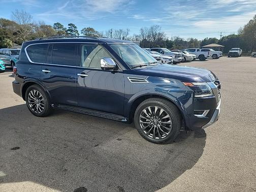 2023 Nissan Armada Platinum 2WD
