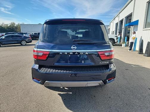 2023 Nissan Armada Platinum 2WD