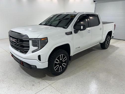Summit White 2022 GMC Sierra 1500 AT4