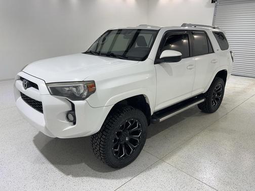 2017 Toyota 4Runner SR5