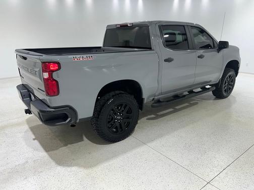 Slate Gray Metallic 2024 Chevrolet Silverado 1500 Custom Trail Boss