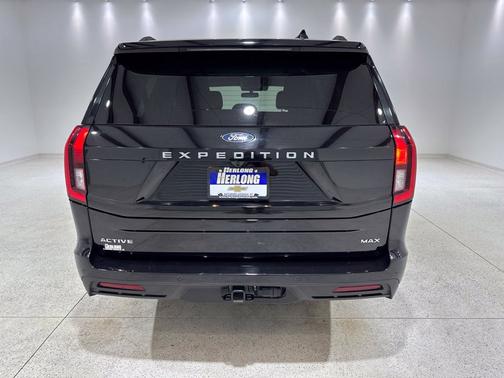 Agate Black Metallic 2025 Ford Expedition Max Active 4x2