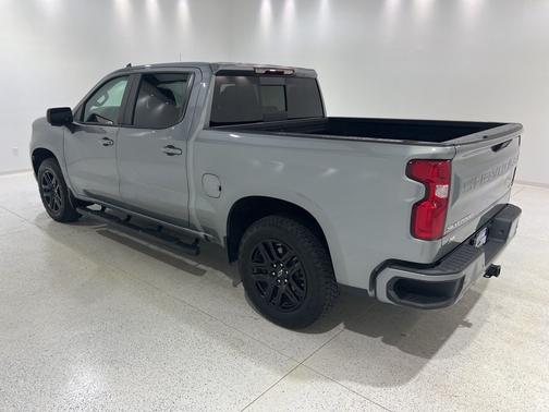 Sterling Gray Metallic 2024 Chevrolet Silverado 1500 RST