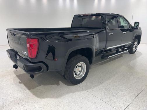 2024 Chevrolet Silverado 3500 High Country