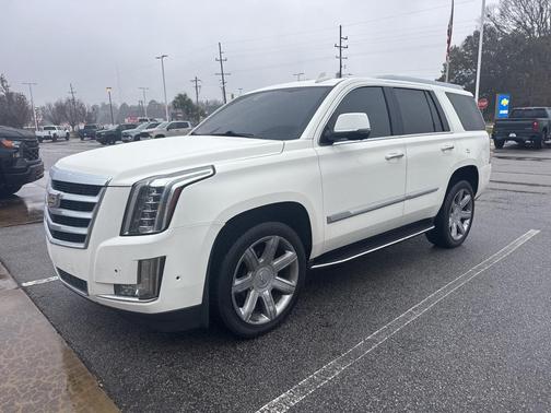 2018 Cadillac Escalade Luxury