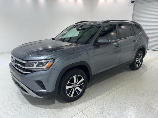 2022 Volkswagen Atlas 2.0T SE