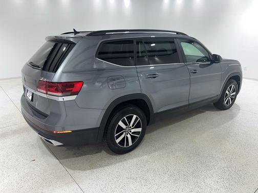 2022 Volkswagen Atlas 2.0T SE